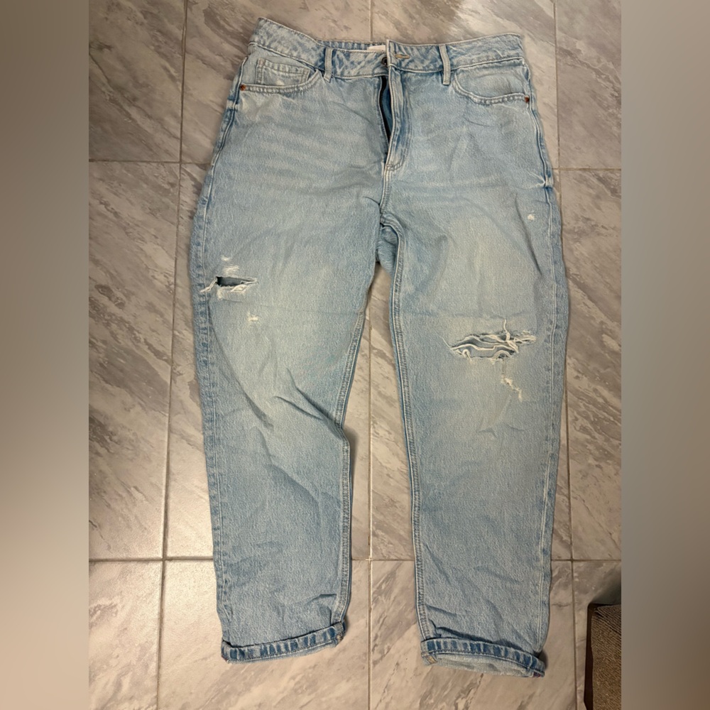 Dynamite Light Blue Distressed Jeans